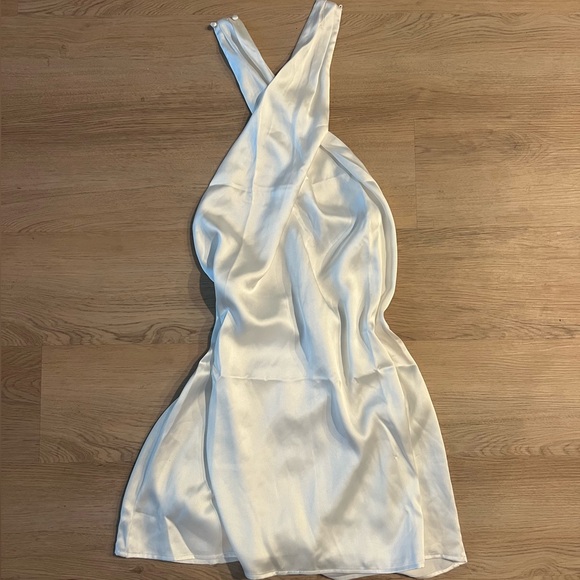 Satin Crisscross Halter Mini - Picture 3 of 5